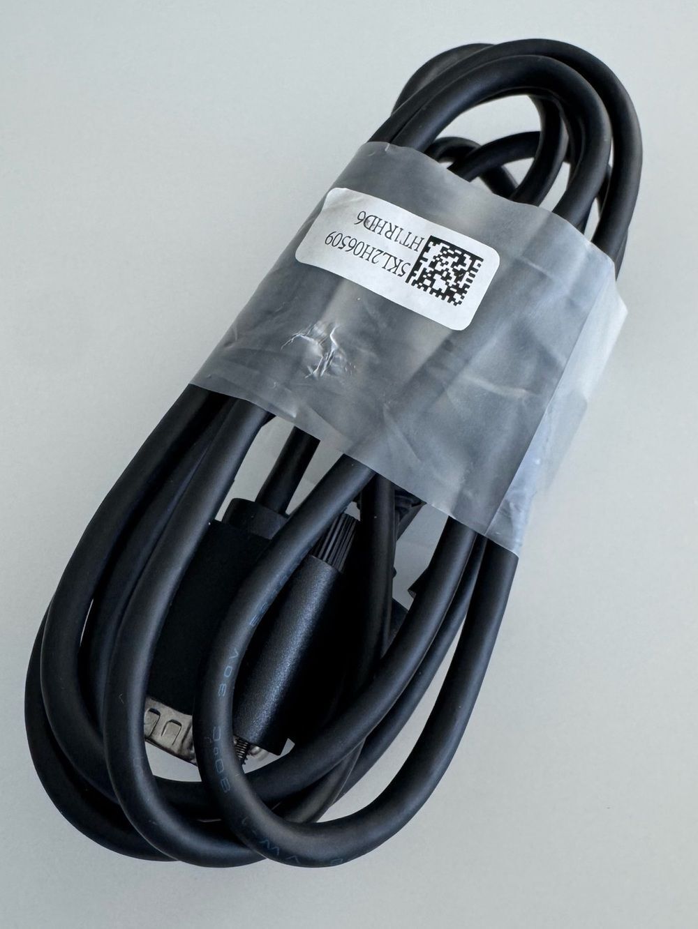 VGA male-to- male 15-pin Monitor Cable Dell OEM 5.5 FT Black 5KL2H06509